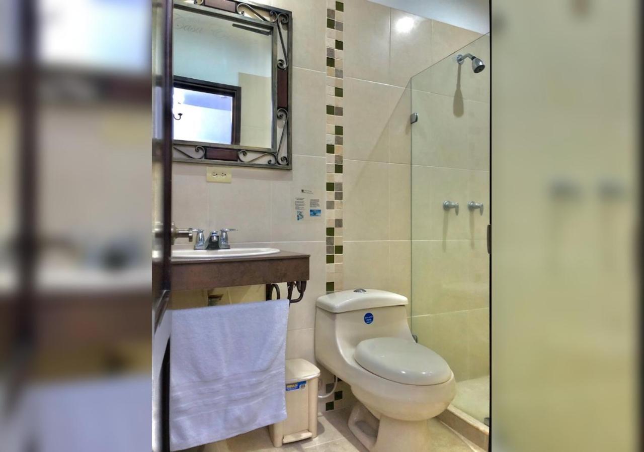 فندق Casa Escobar بوغا المظهر الخارجي الصورة